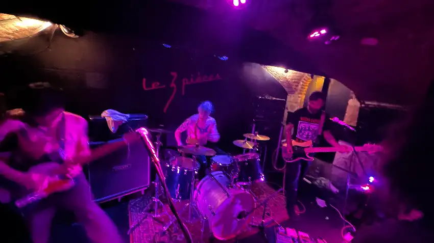 Dom giving it some!
